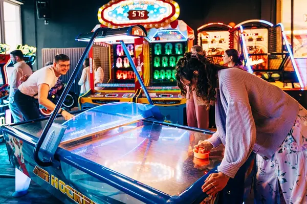 Airhockey in der Arcade
